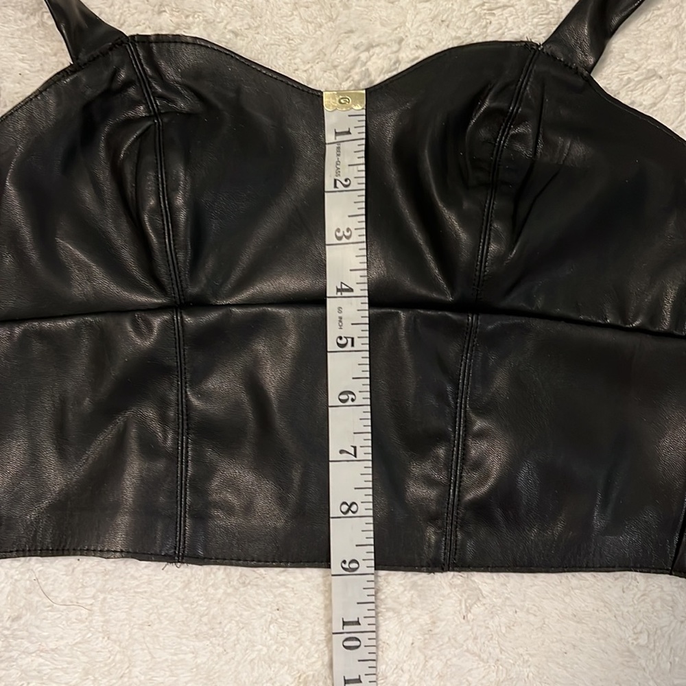 Dynamite leather top - Picture 6 of 7
